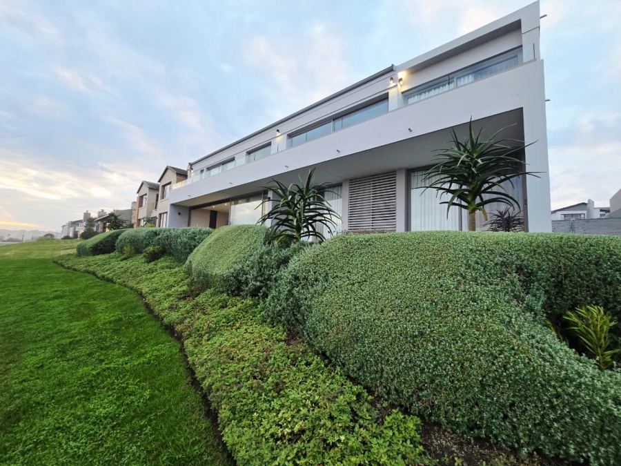 4 Bedroom Property for Sale in Oubaai Western Cape